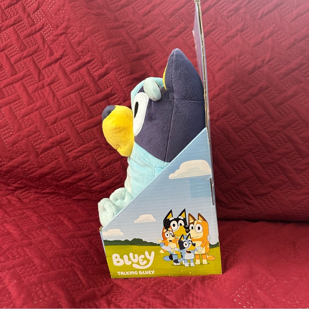 Bluey - 13" Talking Plush - Interactive - Sing Along, 9 Different Phrases Bluey - Picture 4 of 7
